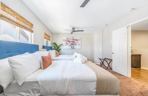 GAMEROOM, King Beds, Movie Projector, Heated Saltwater Pool, Golf and Games! - Foto 29