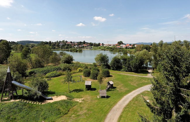 Detached Chalet with Terrace near Swimming Lake - Foto 20