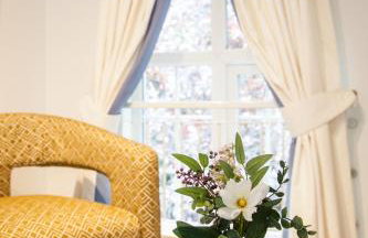 Stylish quaint home hosted by ESONGRACE Stays in Stoke-on-Trent - Perfect for Families - Contractors - Holiday makers - Emergency Housing - Professionals - Foto 4