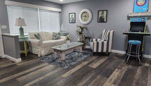 Blue Heaven in the Heart of Stuart Heat salt pool - Photo 4