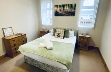 Tulip Cabin with Hot Tub - Foto 6