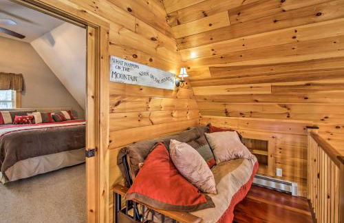 Secluded Conway Home with Theater Room and Hot Tub! - Foto 10