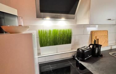 NEW Apartment in Magdeburg Buckau - Waschmaschine, Smart-TV, neues Badezimmer - Photo 8