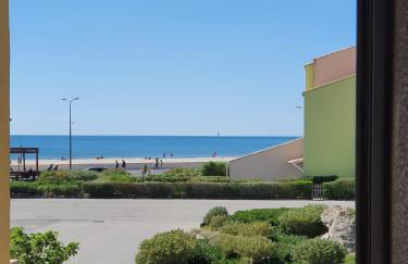 Appartement T2 27m² meublé, vue mer à 50m de la plage - Foto 1