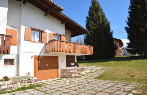 GRAZIOSA BIFAMILIARE AD ASIAGO con giardino privato - Foto 5