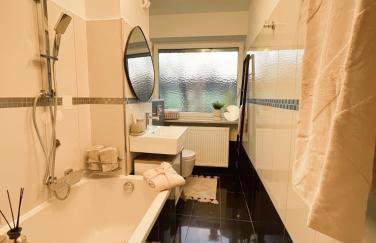 Stilvolle 3-Zimmer Wohnung in Ingolstadt mit Balkon und guter Autobahnanbindung - Photo 15