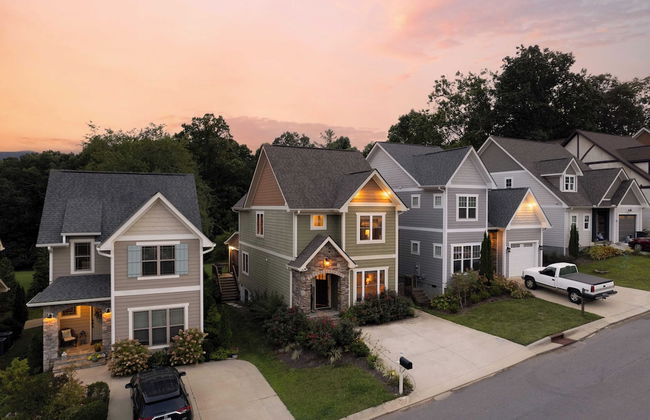 Sweetgum by Avantstay Black Mountain Retreat w/ Covered Deck - Foto 38