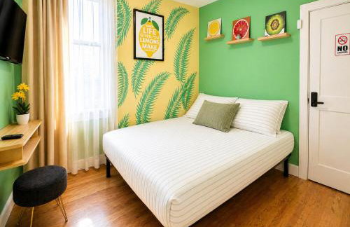 Lemon Vibes room in Guesthouse - Photo 3