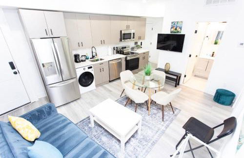 Lux Capitol Hill Vacation Home, In-House Services - Foto 25