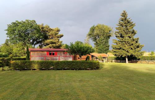 Roulotte atypique calme au milieu de la verdure - Foto 14