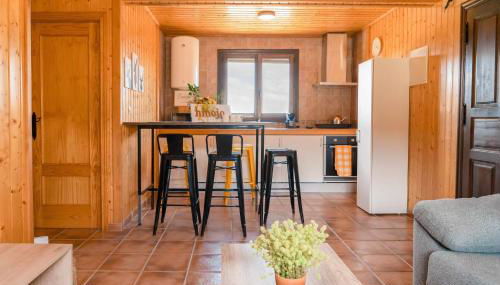 Aldea Los Odres - Cabañas de Madera de 1ª con Piscina Privada y BBQ en la puerta - Foto 4