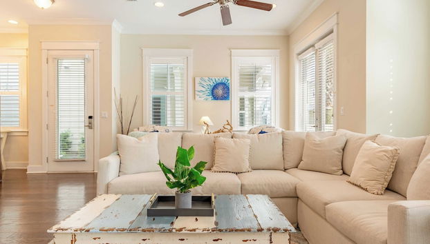 Emerald Gem by Avantstay Pool Access, 3mins to Beach! - Foto 3, Interior