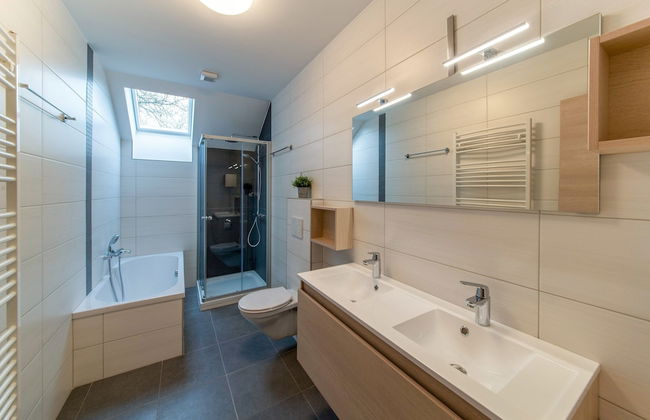 Holiday Home in Waimes With Garden - Photo 32