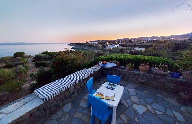 Sophia Villa Paros - Beachfront Villa at Lolantonis - Photo 83