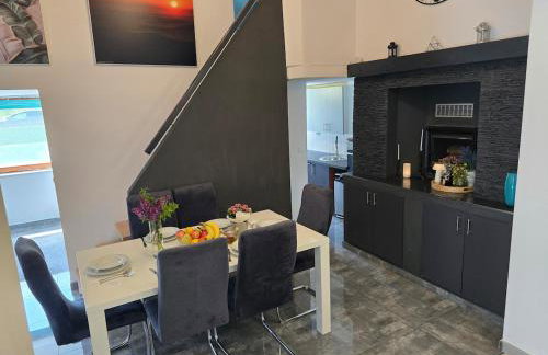 Grey House with heated pool Kričke Drniš - Foto 10