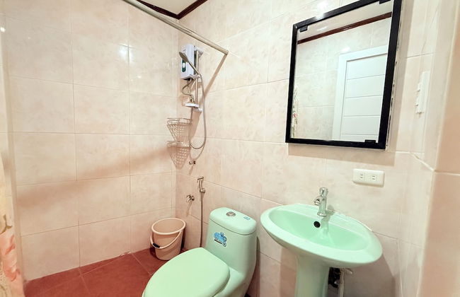 BADLADZ Staycation Condos - Foto 34