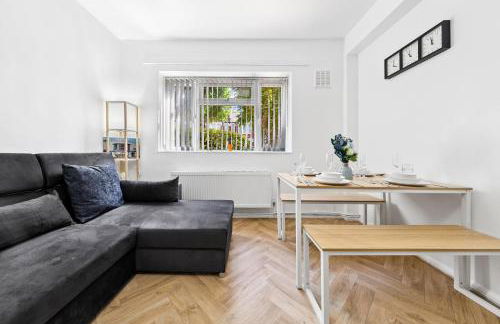 Balham Luxury Apartment 6 Min Walk to Underground and Overground Prime Balham Location - Photo 12