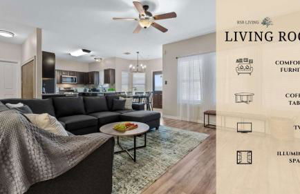 Luxurious Home with Huge Pool - Photo 14