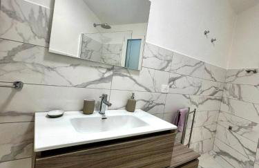 Elorina Home Suite - Photo 12