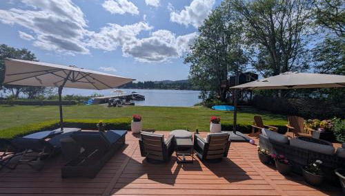 Lux Lakefront Estate, Sandy Beach, Hot Tub, Sauna, Dock, Treehouse & Deck - Foto 1