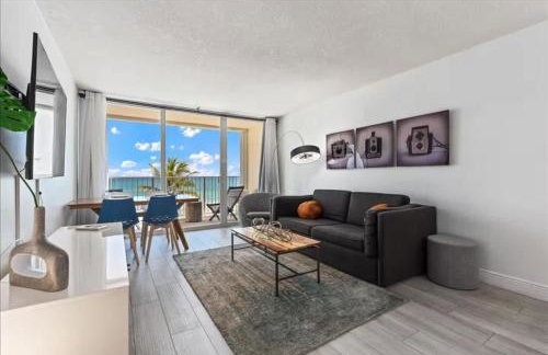 Hutchinson Island BeachFront Heated Pool Balcony Top Floor - Foto 19