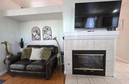 Newly Listed Family Friendly Fontana House - Photo 24