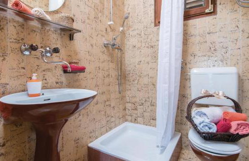 Three-Bedroom Holiday Home In Crkvice - Foto 14