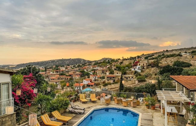 Cyprus Villages Hotel & Restaurant - Central Location - Bed & Breakfast - With Access To Pool And Stunning Views - Foto 53