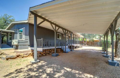 Snowy Peak Views and Cozy Game Nights Pine Home - Foto 22