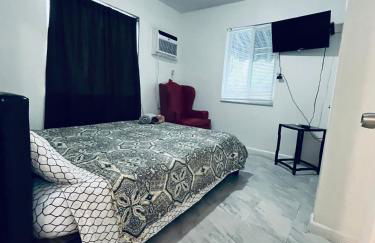 5 Minutes to downtown Apt201 - Photo 1