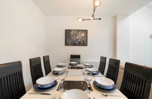 London 4-Bed in Coulsdon, 20 mins Gatwick, Parking - Foto 16