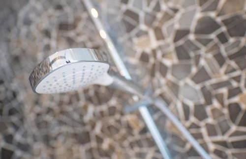 GreenTreeHomes - Penthouse Oak - Photo 21