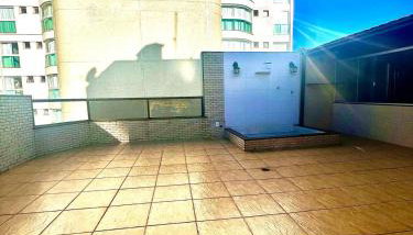 Apartamento com terraço privativo e vista mar - Foto 3