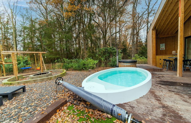 Escape With Heated Pool - Photo 31