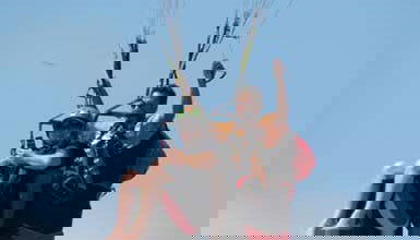 Paragliding in Machalilla National Park - Foto 2