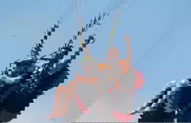 Paragliding in Machalilla National Park - Foto 2