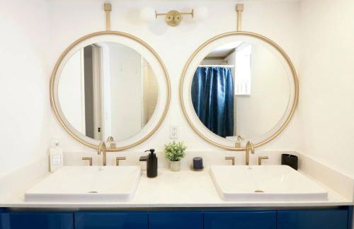 Luxury Oasis Getaway w/pool 15 mins from beach - Foto 26