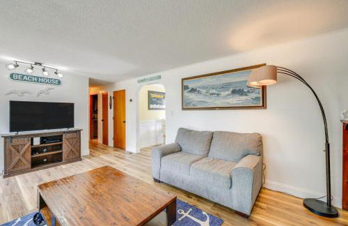 Bike to Cape Cod Sights Home with Backyard Oasis - Foto 5