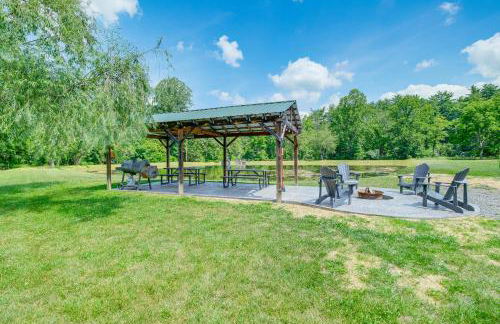 Mtn Views and Idyllic Setting! Clifton Forge Retreat - Foto 33