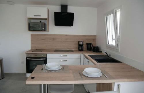 Studio lumineux avec terrasse - Photo 7