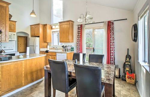 Lake View Home with Grill Hike, Boat, Relax! - Foto 8