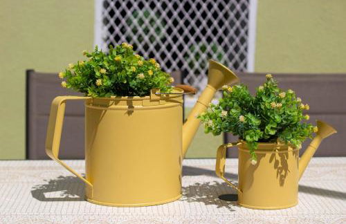 Annis House - Photo 16