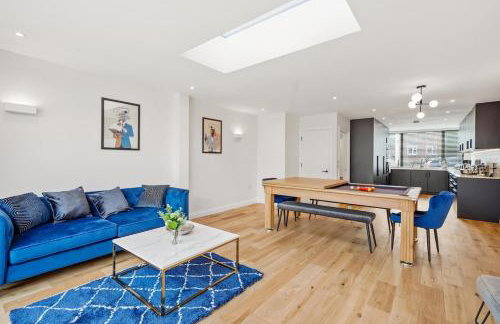 Deluxe 5 Bed House in London - Pool Table - Foto 4