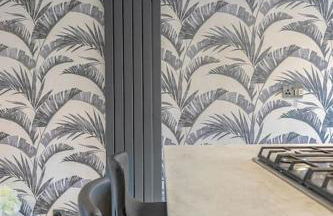 West Lothian 5 Beds + car space - Photo 10