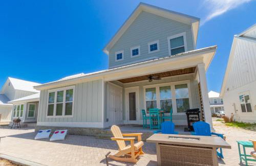 Sandy Cheeks Pet Friendly - Photo 82