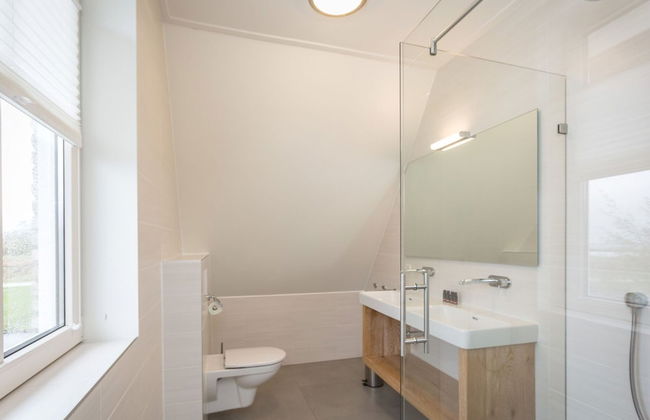 Villa in Friesland With Sauna and Whirlpool - Foto 21