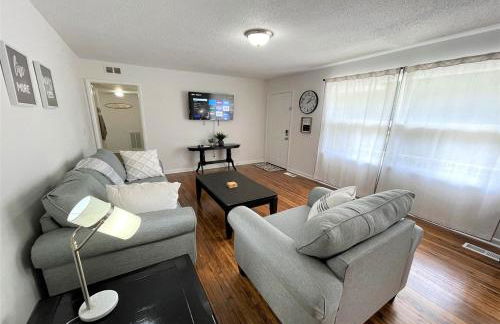 The Hilltop - Foto 2