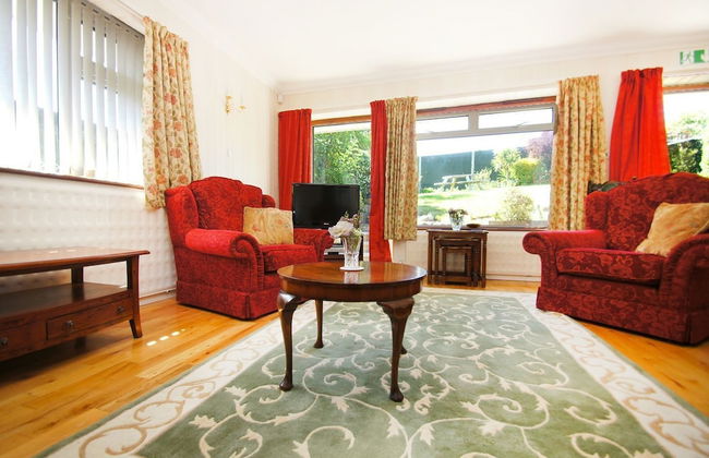 Dean Court Garden Parking by Brighton Holiday Lets - Foto 10