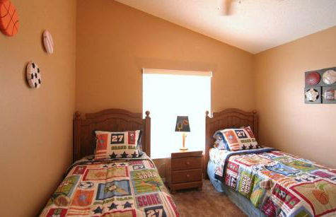 Emma Castle - private fenced home 3 miles to Disney - Foto 4
