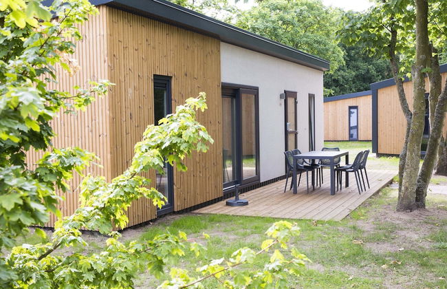 Modern Chalet With Dishwasher Near the Beach - Photo 20